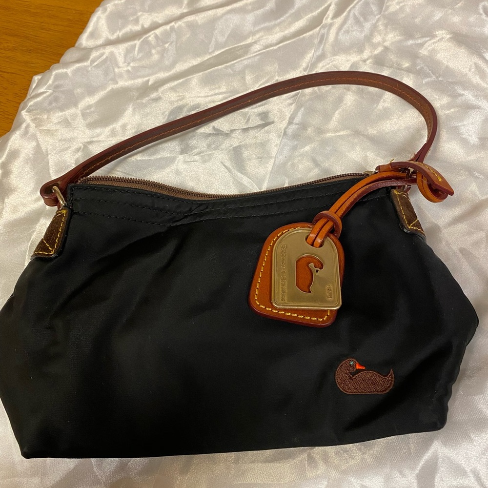 Small nylon Dooney and Bourke bag